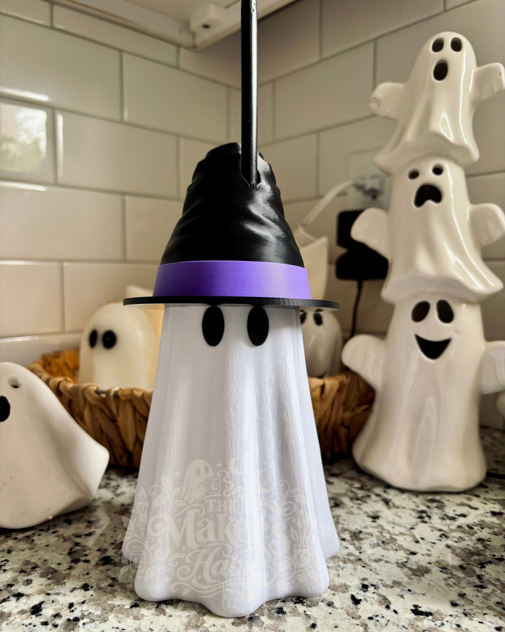 Witchy Ghost Can Cooler 👻🖤