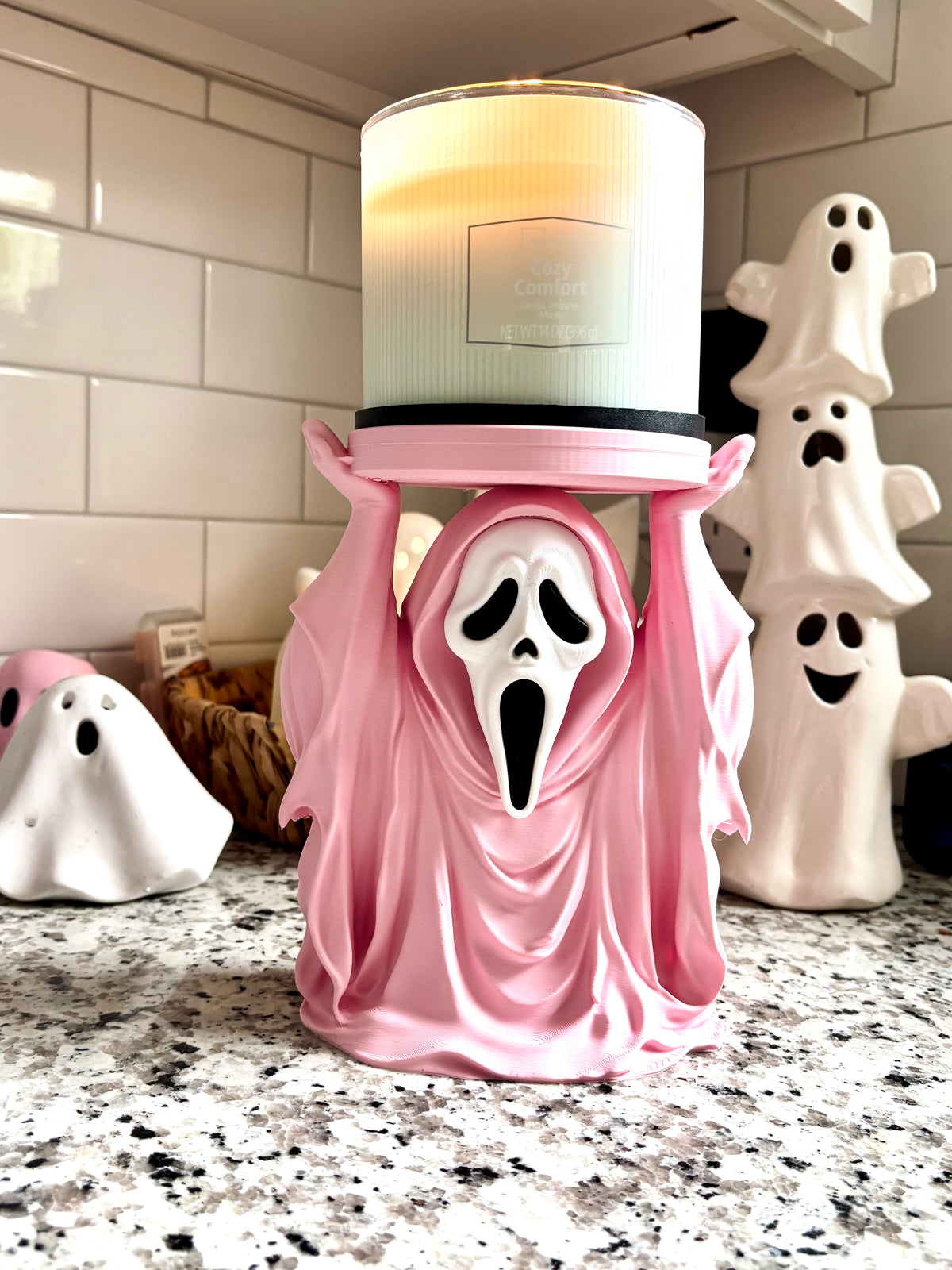 Scary Movie Candle Holder 🔪🖤